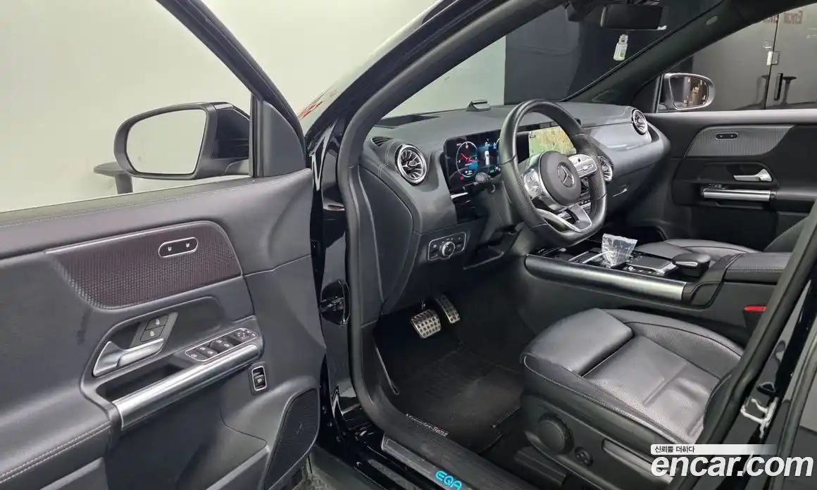 Mercedes-Benz EQA 2022 0.2 гидро, фото 10 Mercedes-Benz EQA 2022 0.2 гидро, фото 10