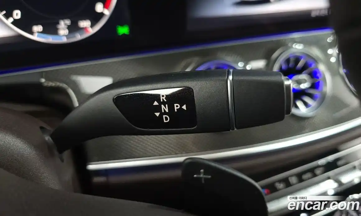 Mercedes-Benz CLS-Class 2019 1.9 гидро, фото 12 Mercedes-Benz CLS-Class 2019 1.9 гидро, фото 12