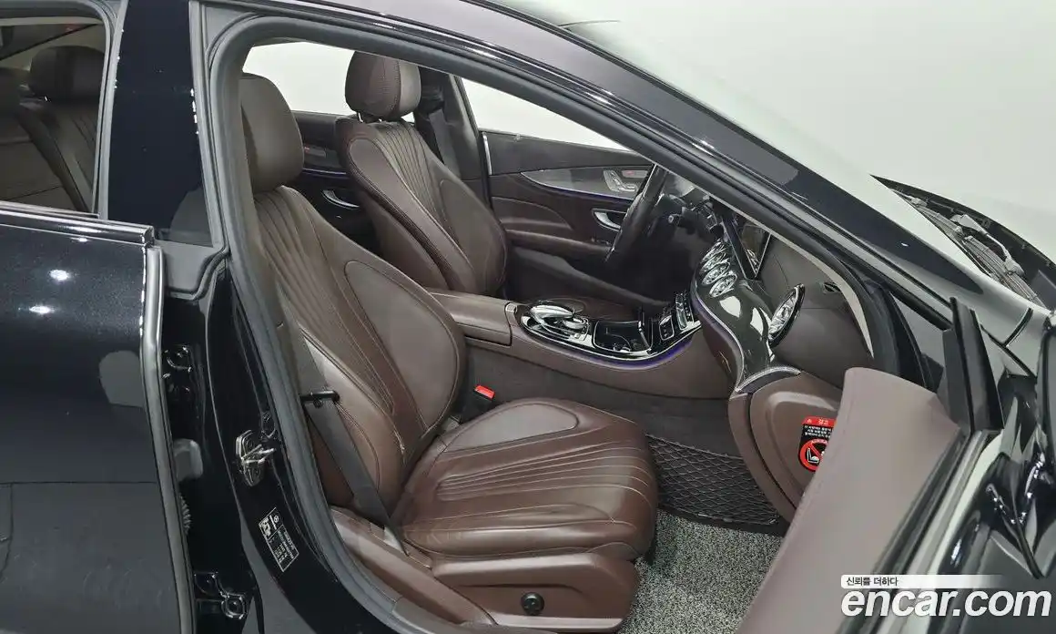 Mercedes-Benz CLS-Class 2019 1.9 гидро, фото 16 Mercedes-Benz CLS-Class 2019 1.9 гидро, фото 16