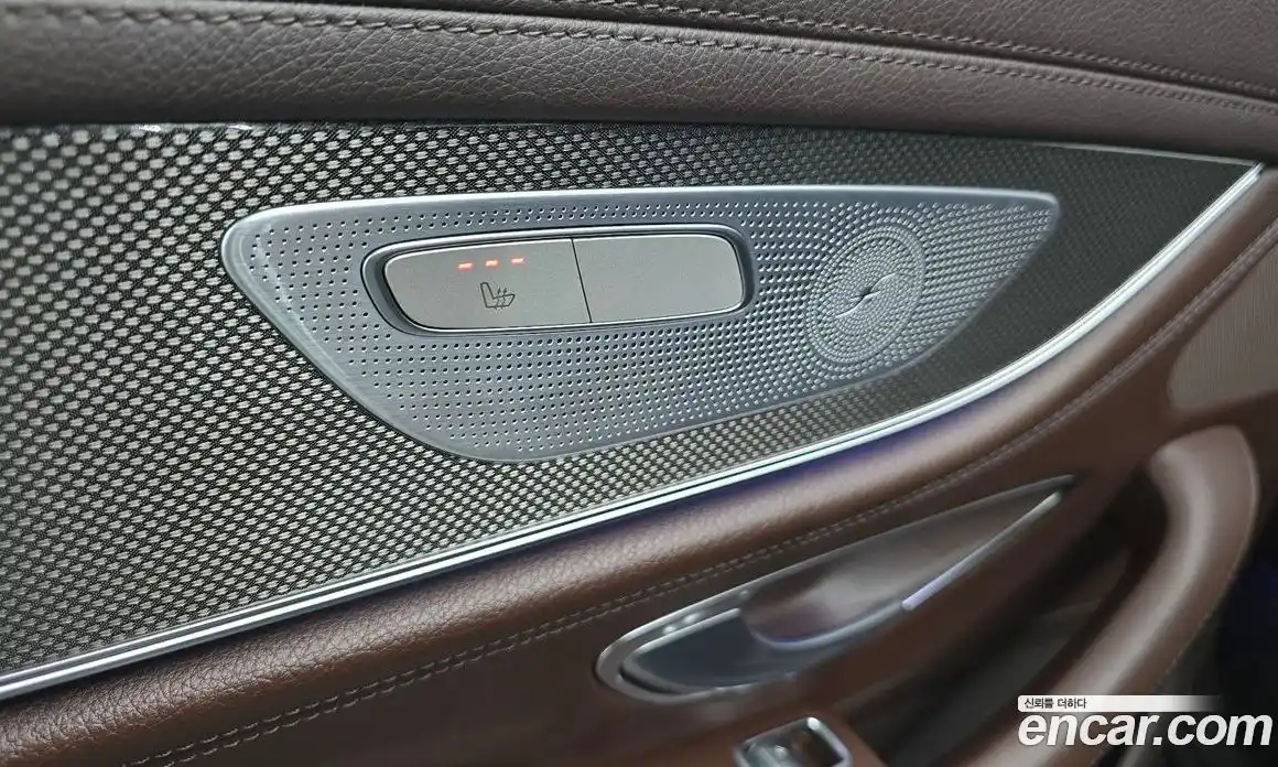 Mercedes-Benz CLS-Class 2019 1.9 гидро, фото 25 Mercedes-Benz CLS-Class 2019 1.9 гидро, фото 25