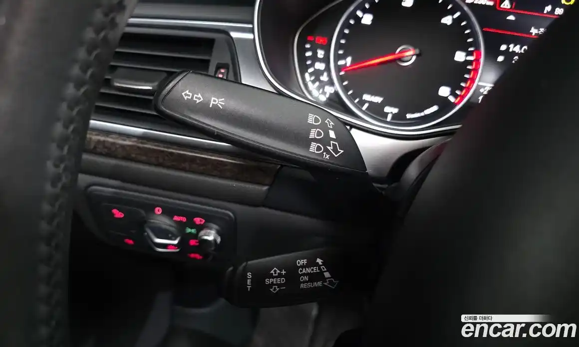Audi A6 2018 2.0 автомат (гидро), фото 27