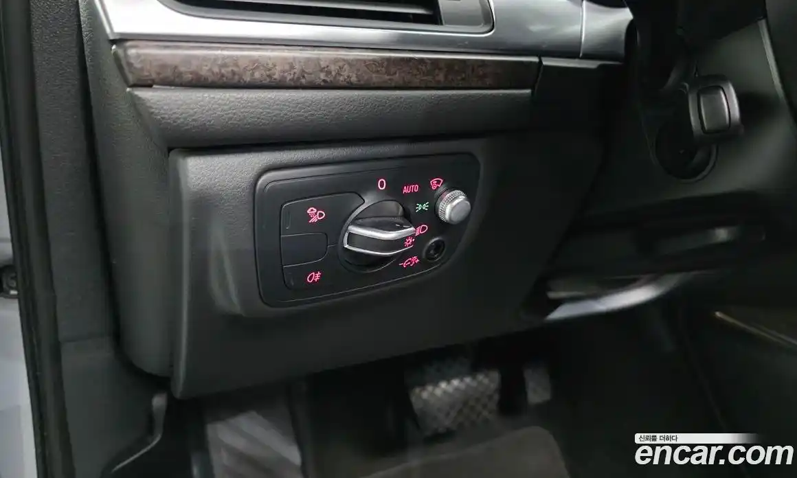 Audi A6 2018 2.0 автомат (гидро), фото 31