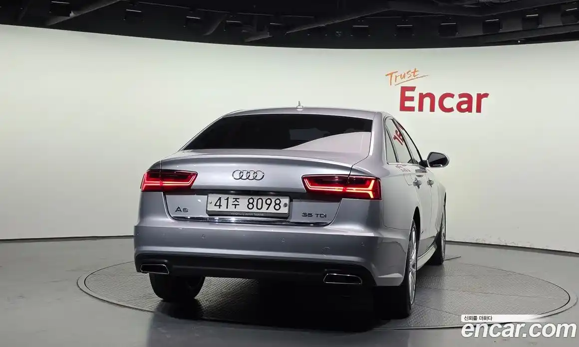 Audi A6 2018 2.0 автомат (гидро), фото 4