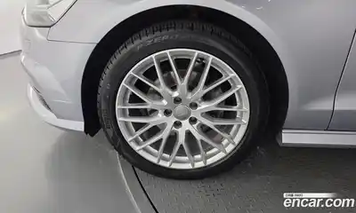 Audi A6 2018 2.0 автомат (гидро), миниатюра 5