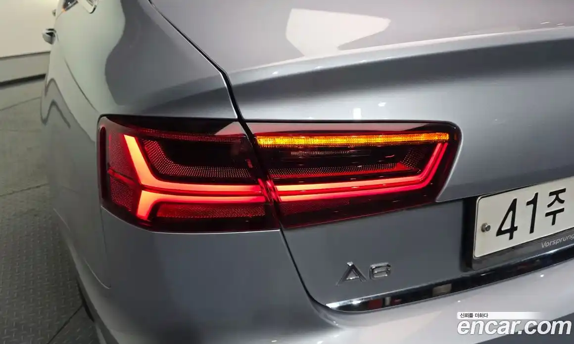Audi A6 2018 2.0 автомат (гидро), фото 9