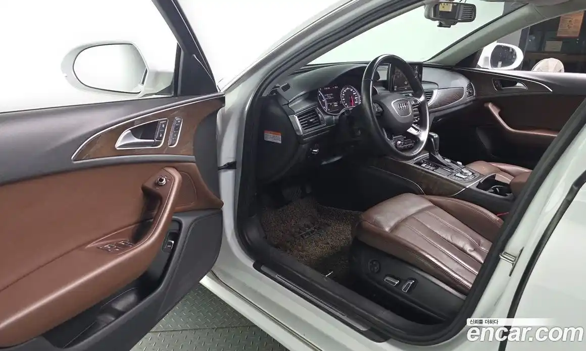 Audi A6 2015 2.0 автомат (гидро), фото 10