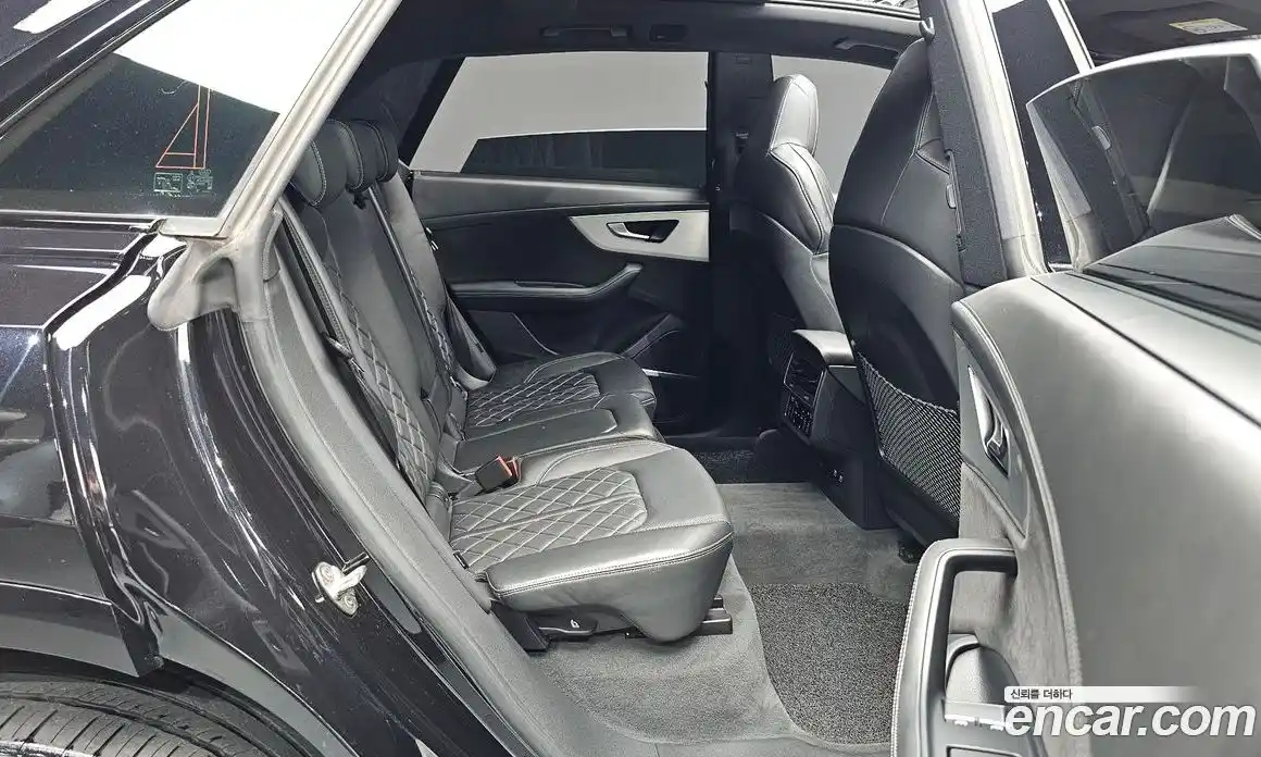 Audi Q8 2021 3.0 автомат (гидро), фото 11
