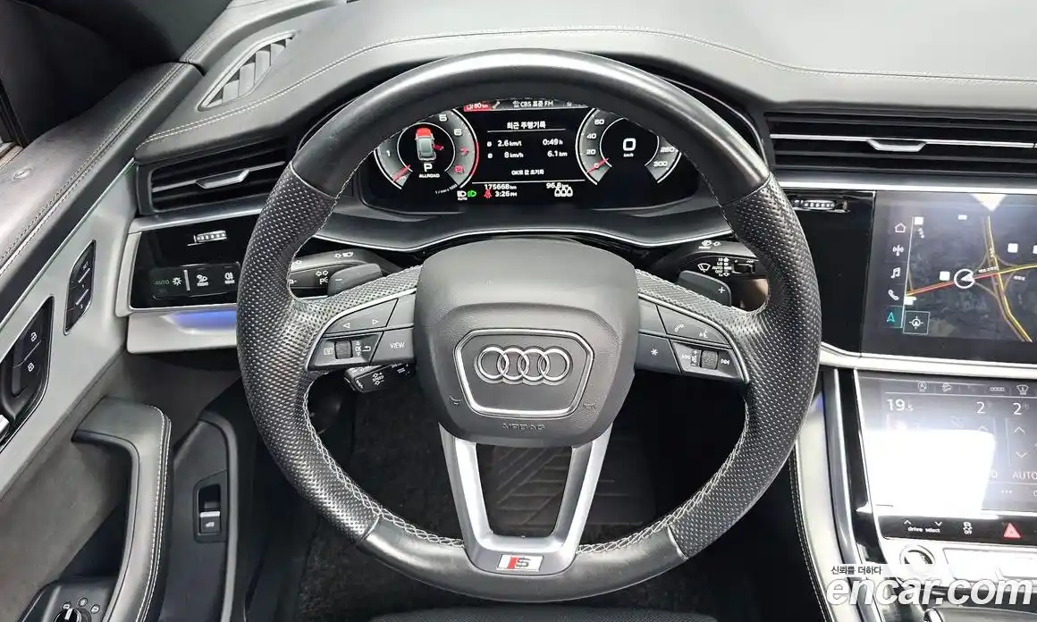 Audi Q8 2021 3.0 автомат (гидро), фото 12