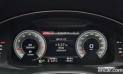 Audi Q8 2021 3.0 автомат (гидро), миниатюра 8