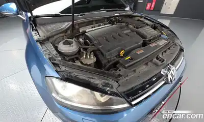 Volkswagen Golf 2015 2.0 автомат (гидро), миниатюра 6