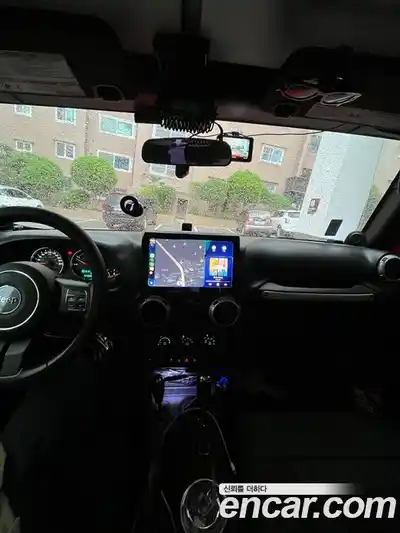 Jeep Wrangler 2012 2.8 автомат (гидро), миниатюра 2