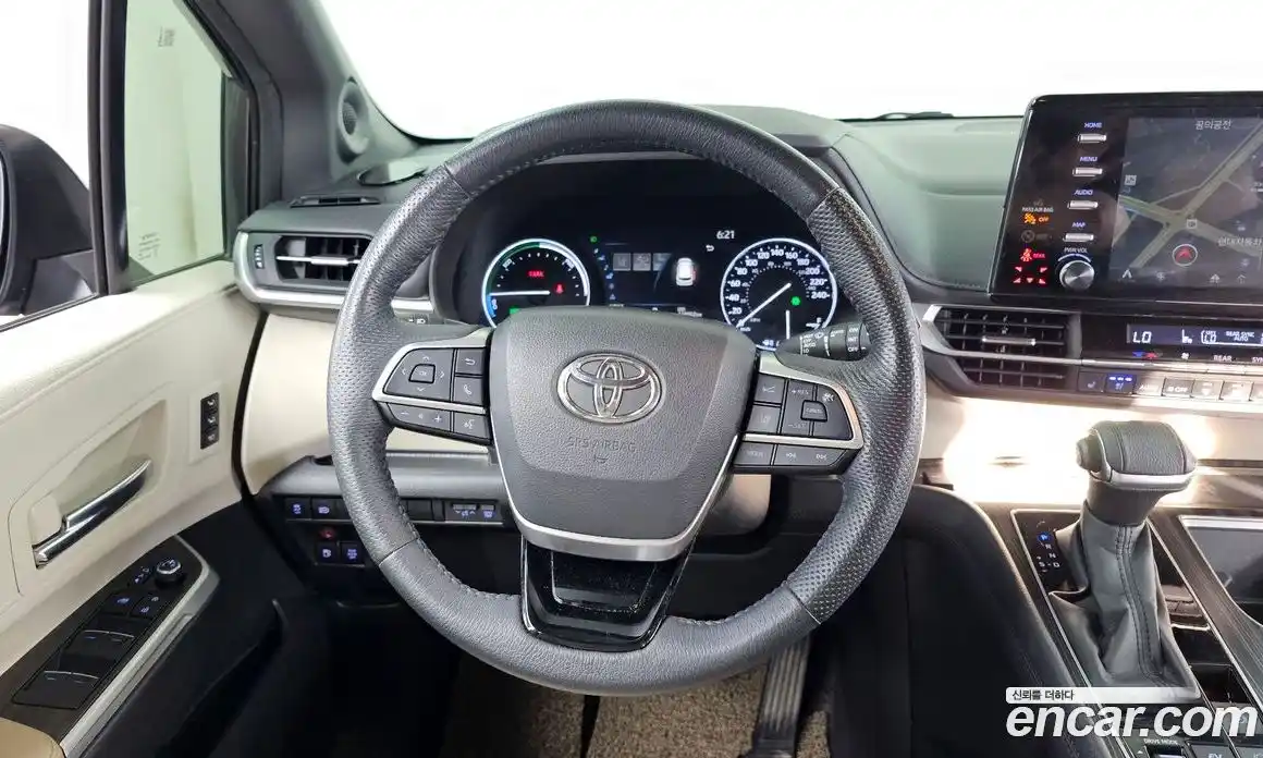 Toyota Sienna 2022 2.5 автомат (гидро), фото 19 Toyota Sienna 2022 2.5 автомат (гидро), фото 19