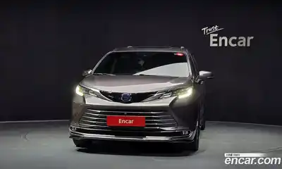 Toyota Sienna 2022 2.5 автомат (гидро), миниатюра 3 Toyota Sienna 2022 2.5 автомат (гидро), миниатюра 3