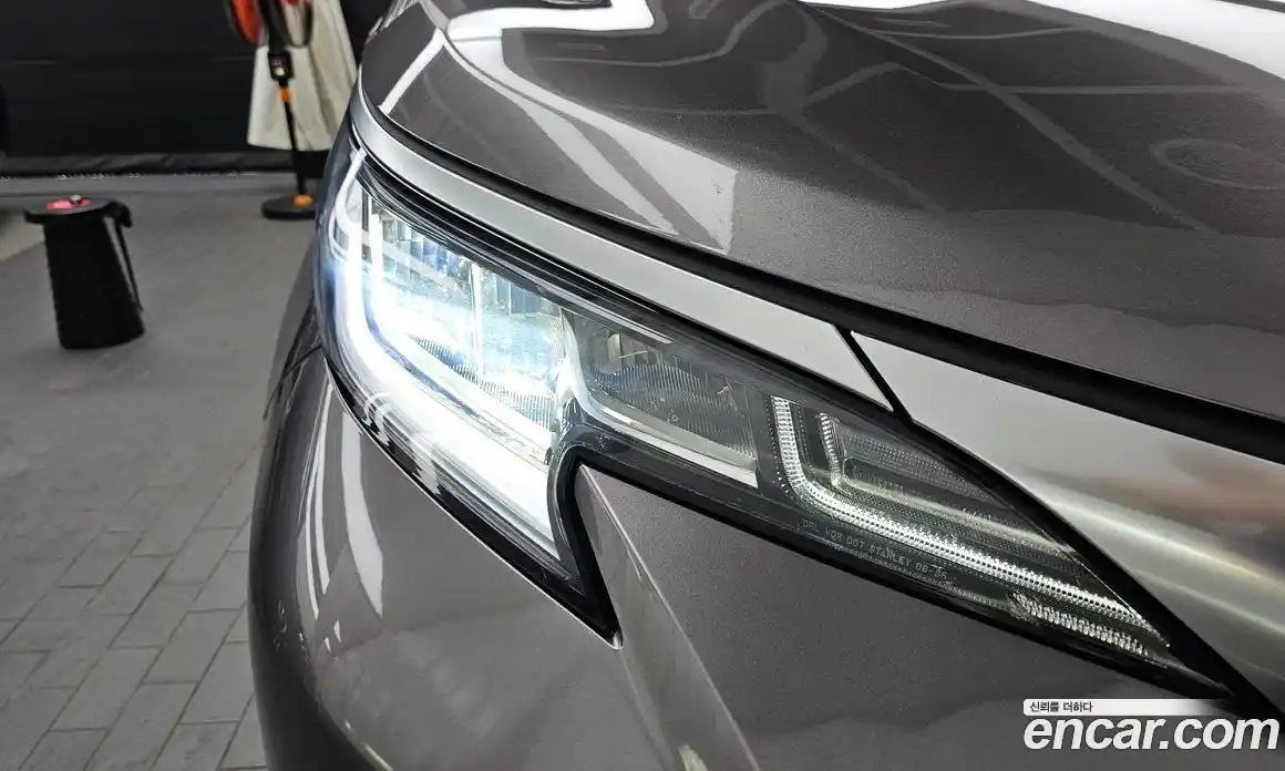 Toyota Sienna 2022 2.5 автомат (гидро), фото 8 Toyota Sienna 2022 2.5 автомат (гидро), фото 8