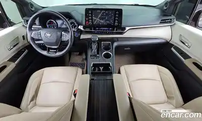Toyota Sienna 2022 2.5 автомат (гидро), миниатюра 10 Toyota Sienna 2022 2.5 автомат (гидро), миниатюра 10