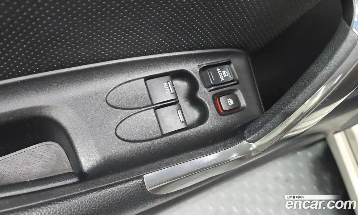 Honda CR-Z 2011 1.5 автомат (гидро), фото 17