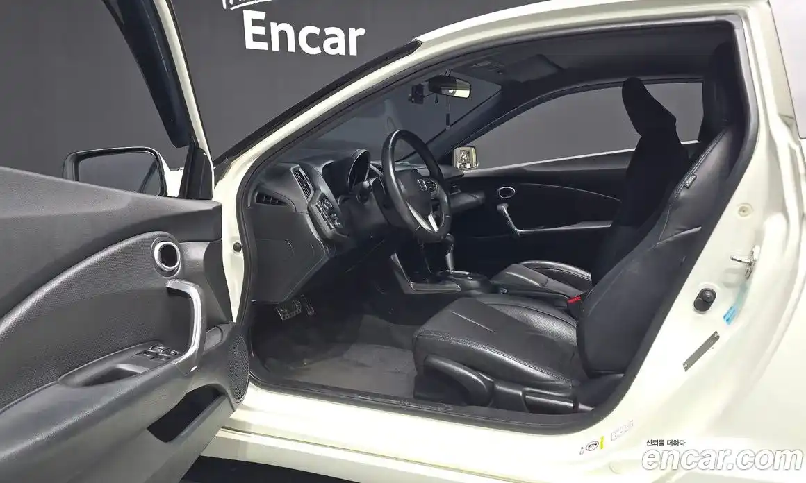 Honda CR-Z 2011 1.5 автомат (гидро), фото 10