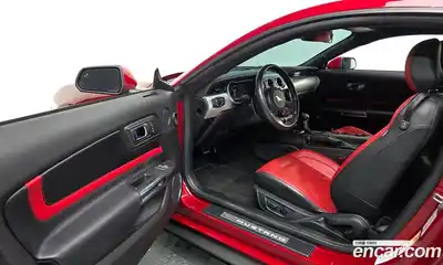 Ford Mustang 2023 2.3 автомат (гидро), миниатюра 12