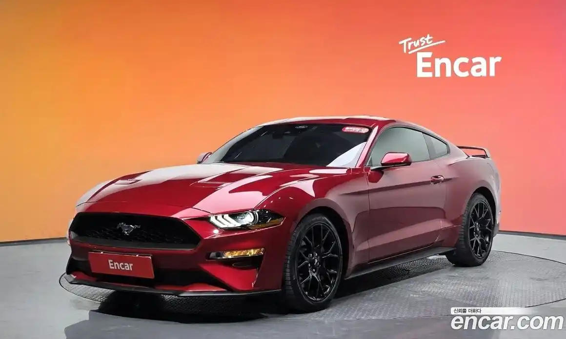 Ford Mustang 2023 2.3 автомат (гидро), фото 31