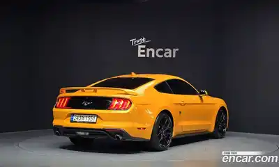 Ford Mustang 2022 2.3 автомат (гидро), миниатюра 2