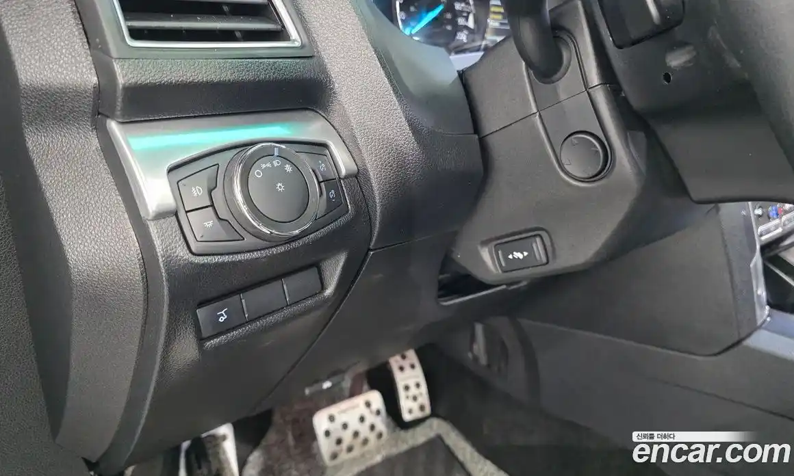 Ford Explorer 2017 2.3 автомат (гидро), фото 16
