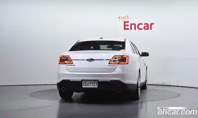 Ford Taurus 2015 2.0 автомат (гидро), миниатюра 4