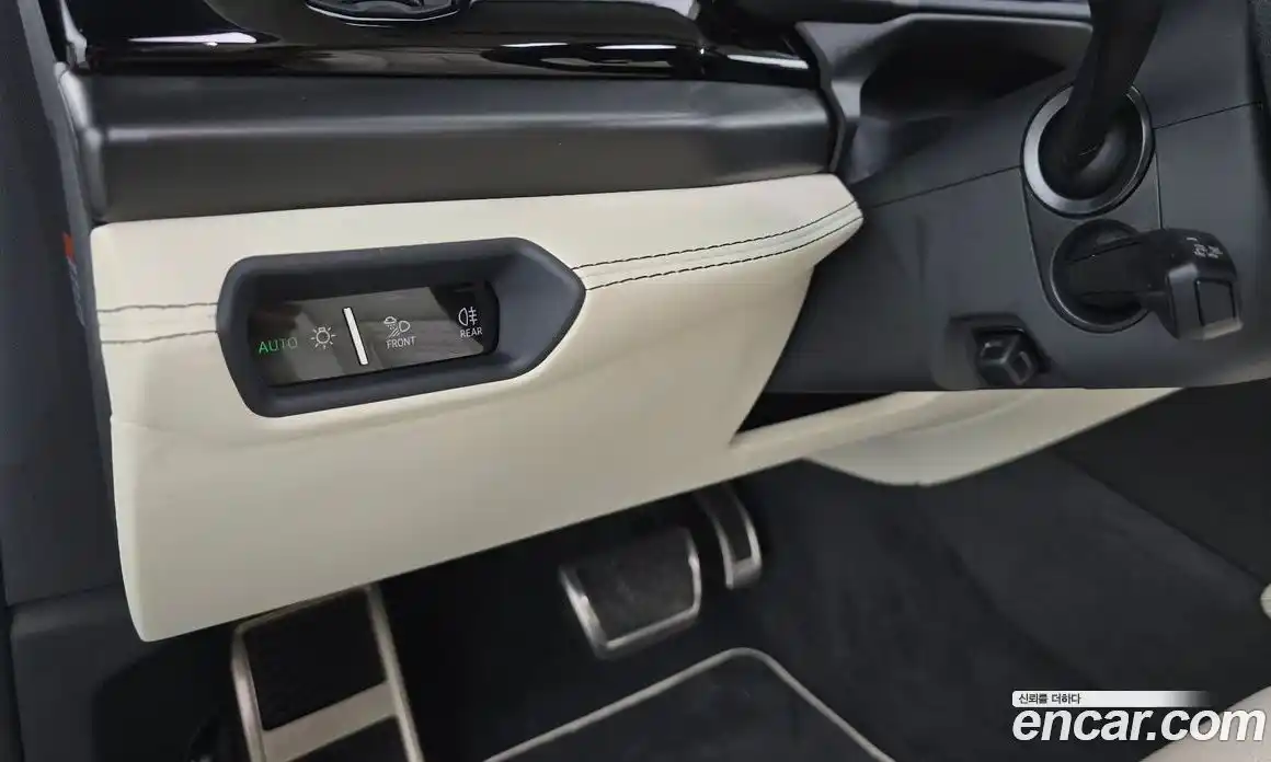 Lamborghini Urus 2025 4.0 автомат (гидро), фото 30 Lamborghini Urus 2025 4.0 автомат (гидро), фото 30