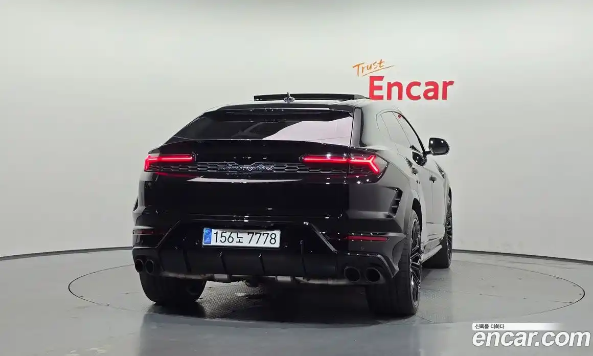 Lamborghini Urus 2025 4.0 автомат (гидро), фото 4 Lamborghini Urus 2025 4.0 автомат (гидро), фото 4
