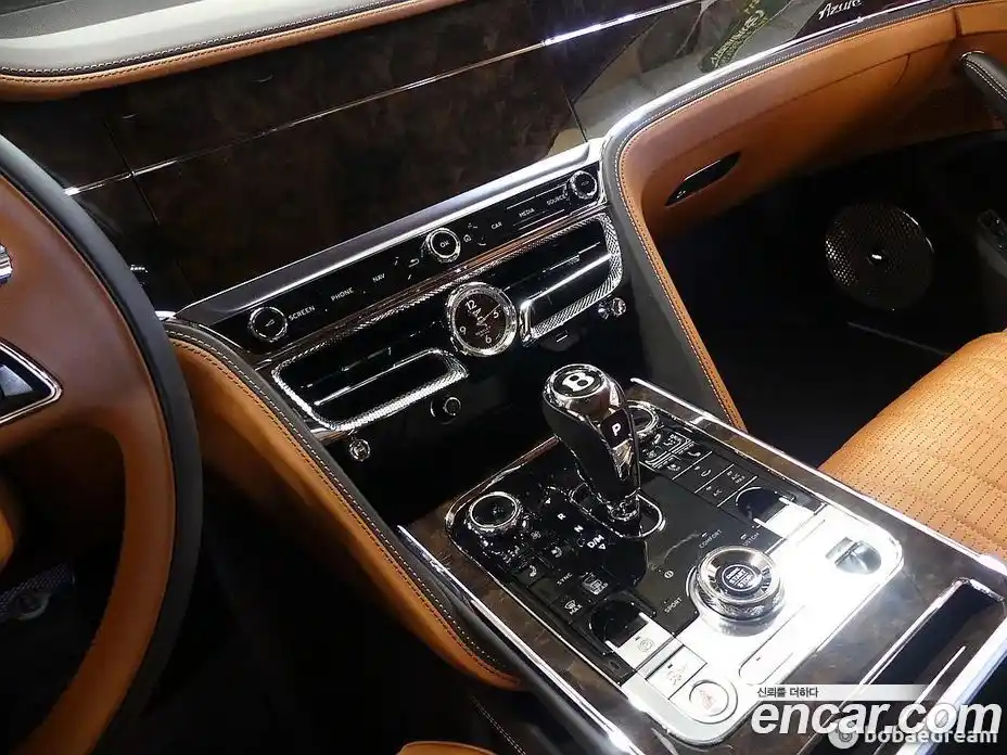 Bentley Flying Spur 2023 4.0 автомат (гидро), фото 13