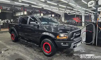 Dodge Ram Pick Up 2016 5.7 автомат (гидро), миниатюра 2 Dodge Ram Pick Up 2016 5.7 автомат (гидро), миниатюра 2