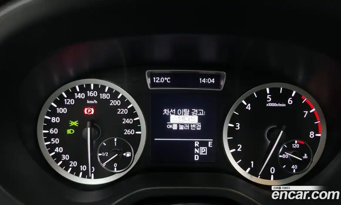 Infiniti Q30 2019 2.0 автомат (гидро), фото 25 Infiniti Q30 2019 2.0 автомат (гидро), фото 25