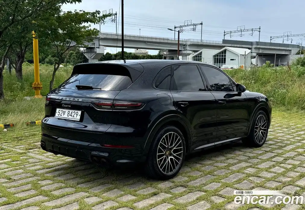 Porsche Cayenne 2019 3.0 автомат (гидро), фото 6