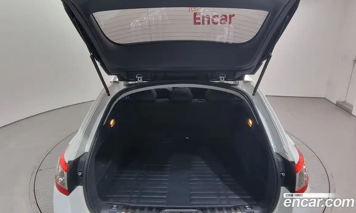 Peugeot 508 2015 1.6 автомат (гидро), фото 20