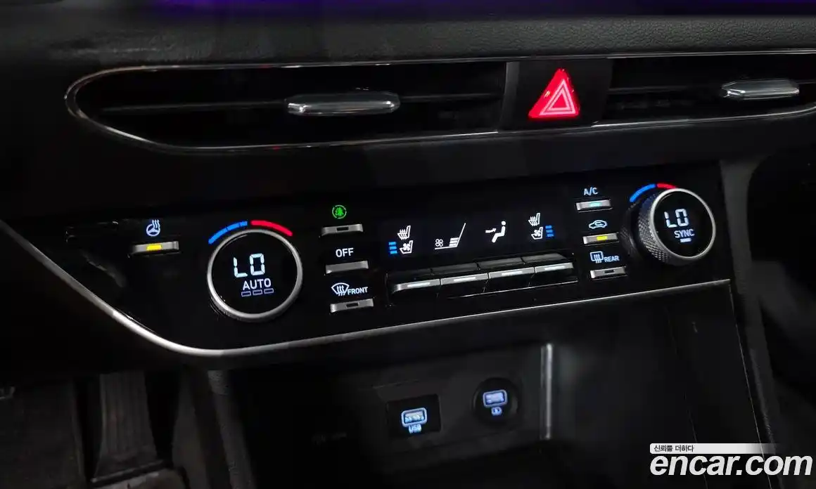 Hyundai Sonata 2022 2.0 автомат (гидро), фото 28