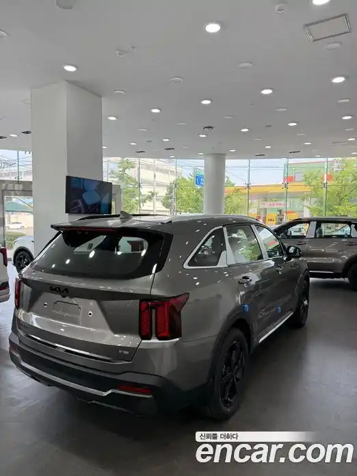 Kia Sorento 2026 1.6 автомат (гидро), фото 6