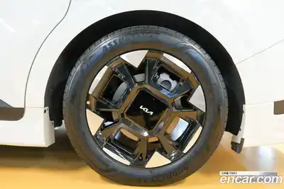 Kia Carnival 2024 3.5 автомат (гидро), миниатюра 5