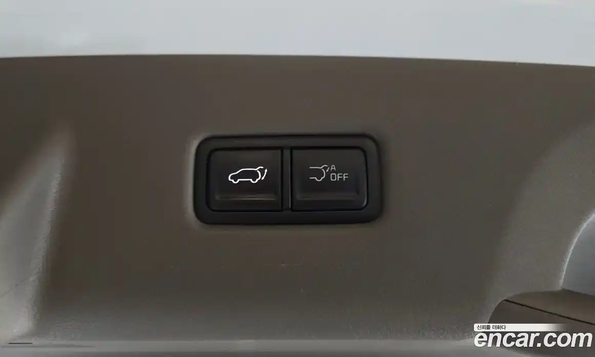 Kia Carnival 2024 1.6 автомат (гидро), фото 22