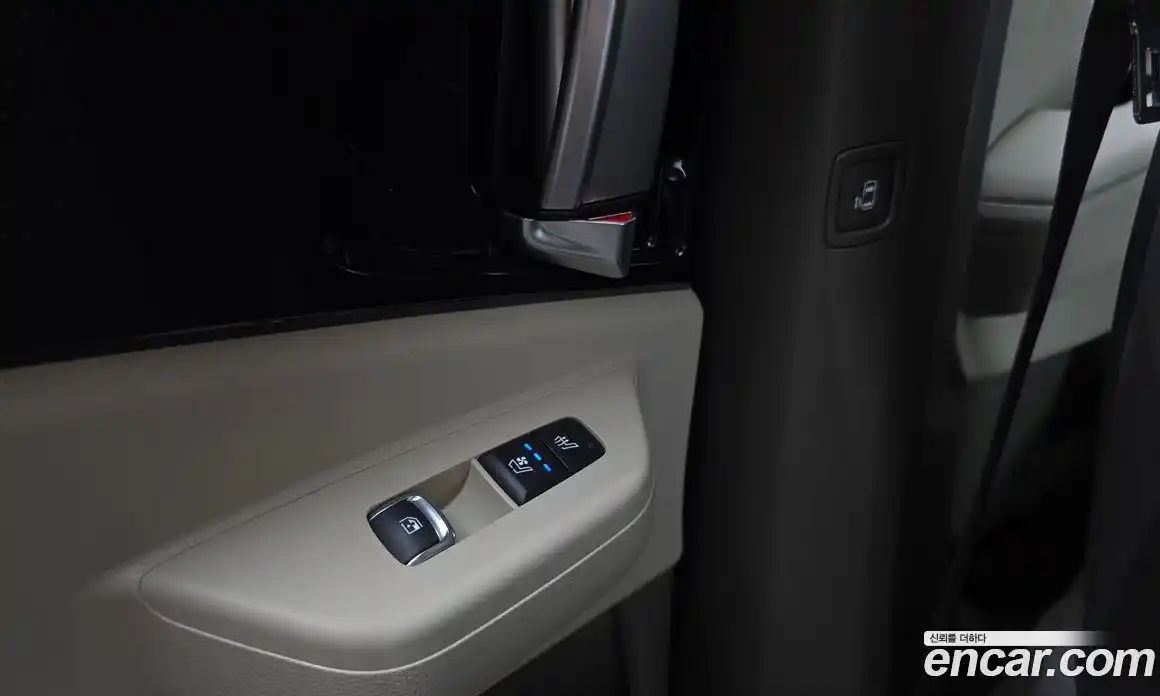 Kia Carnival 2024 1.6 автомат (гидро), фото 25