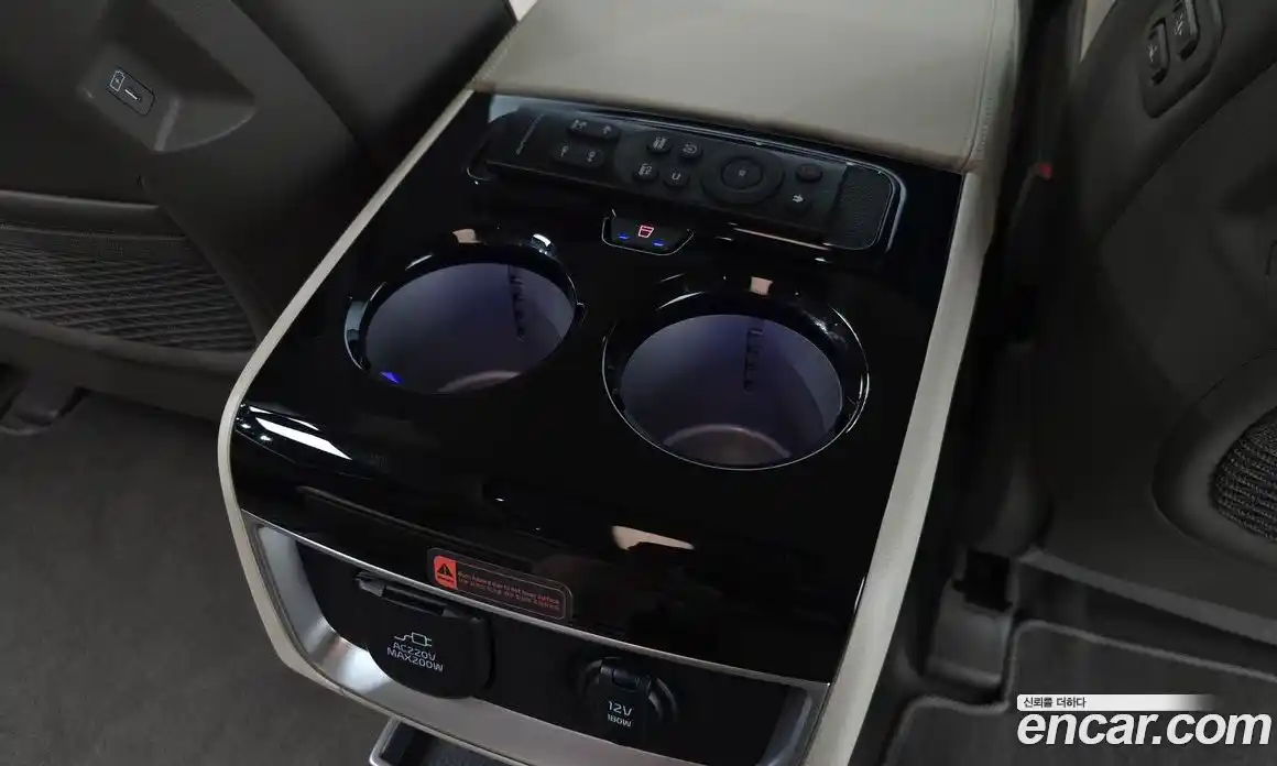 Kia Carnival 2024 1.6 автомат (гидро), фото 37