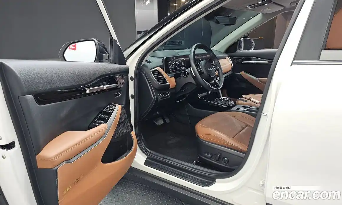 Kia Seltos 2023 1.6 автомат (гидро), фото 13