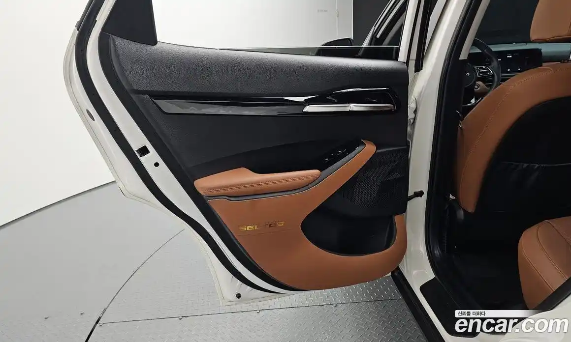 Kia Seltos 2023 1.6 автомат (гидро), фото 15