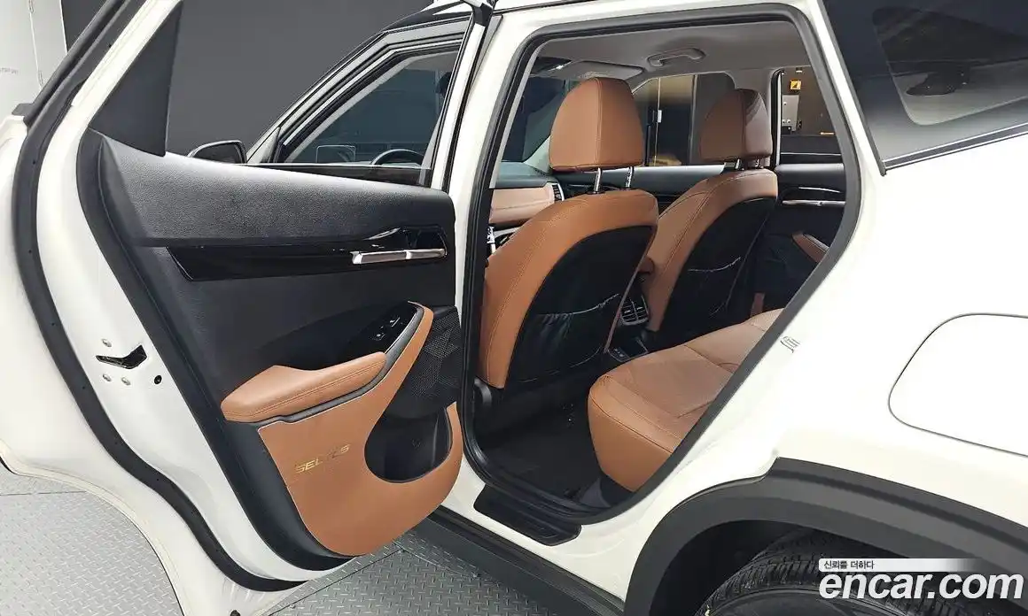Kia Seltos 2023 1.6 автомат (гидро), фото 18