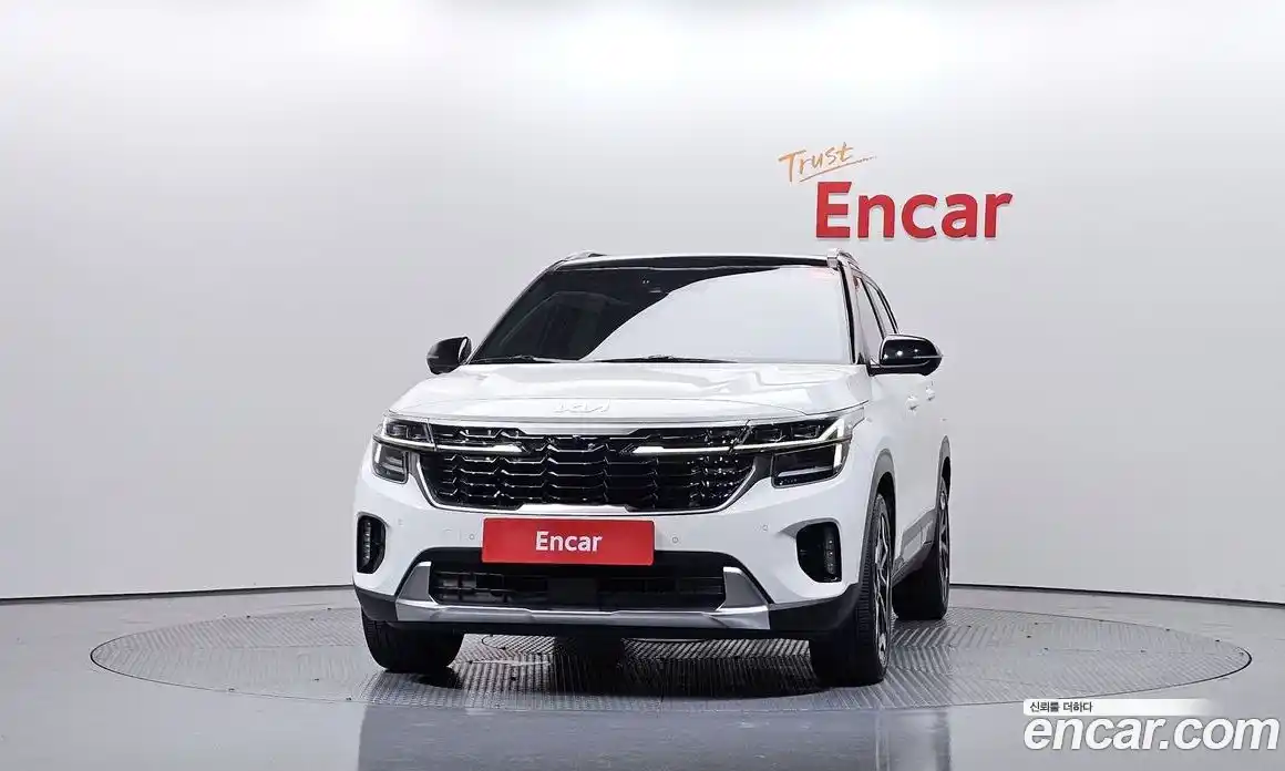 Kia Seltos 2023 1.6 автомат (гидро), фото 3