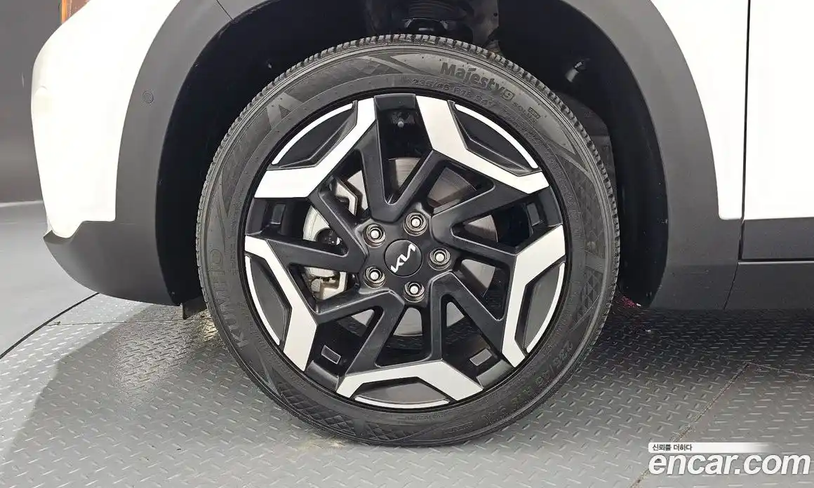 Kia Seltos 2023 1.6 автомат (гидро), фото 5