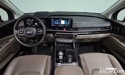 Kia Carnival 2023 2.2 автомат (гидро), миниатюра 7