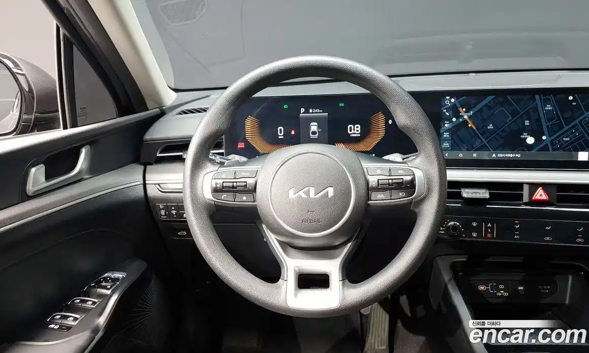 Kia K5 (Optima) 2024 2.0 автомат (гидро), фото 13