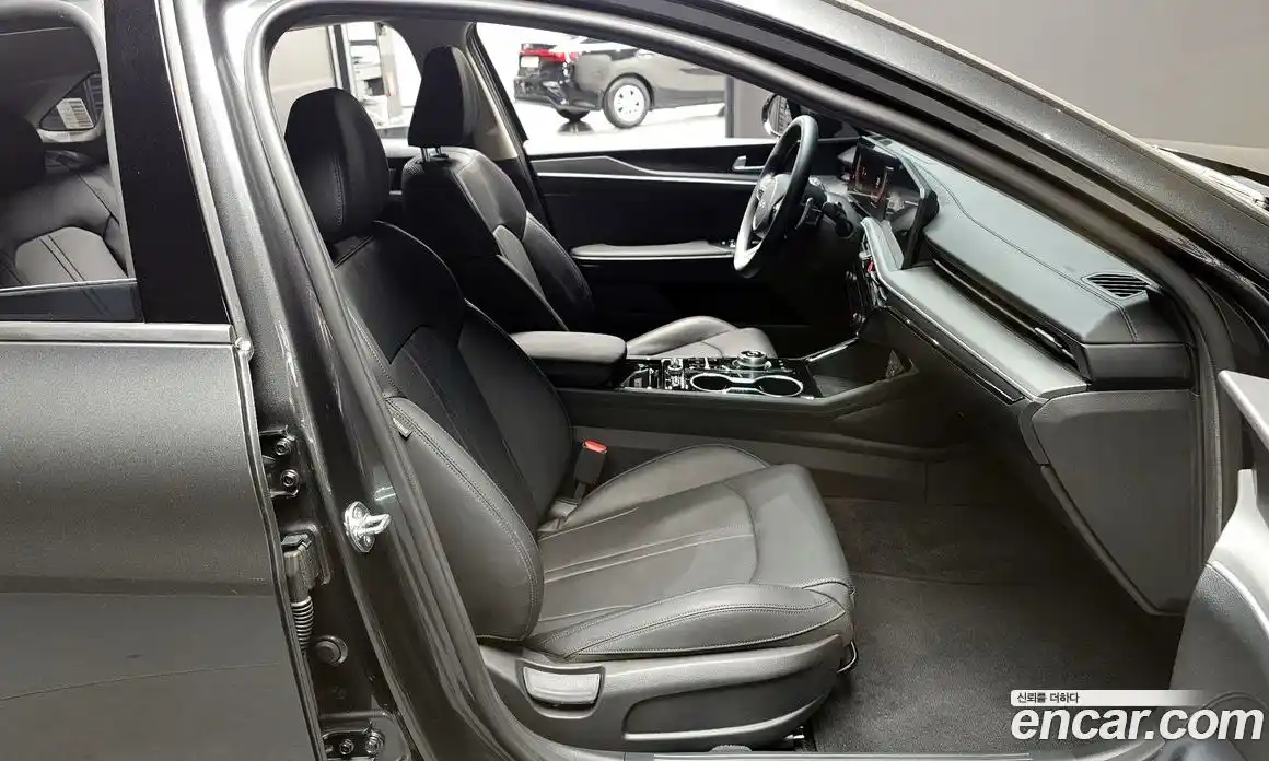 Kia K5 (Optima) 2024 2.0 автомат (гидро), фото 10