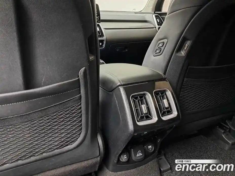 Kia Sorento 2022 2.2 автомат (гидро), фото 16