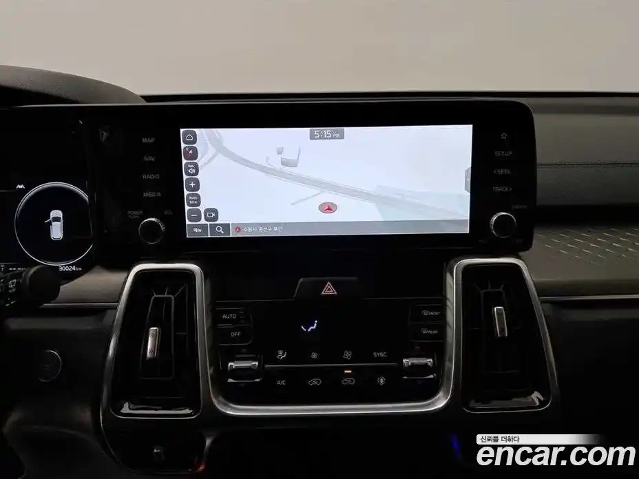 Kia Sorento 2022 2.2 автомат (гидро), фото 9