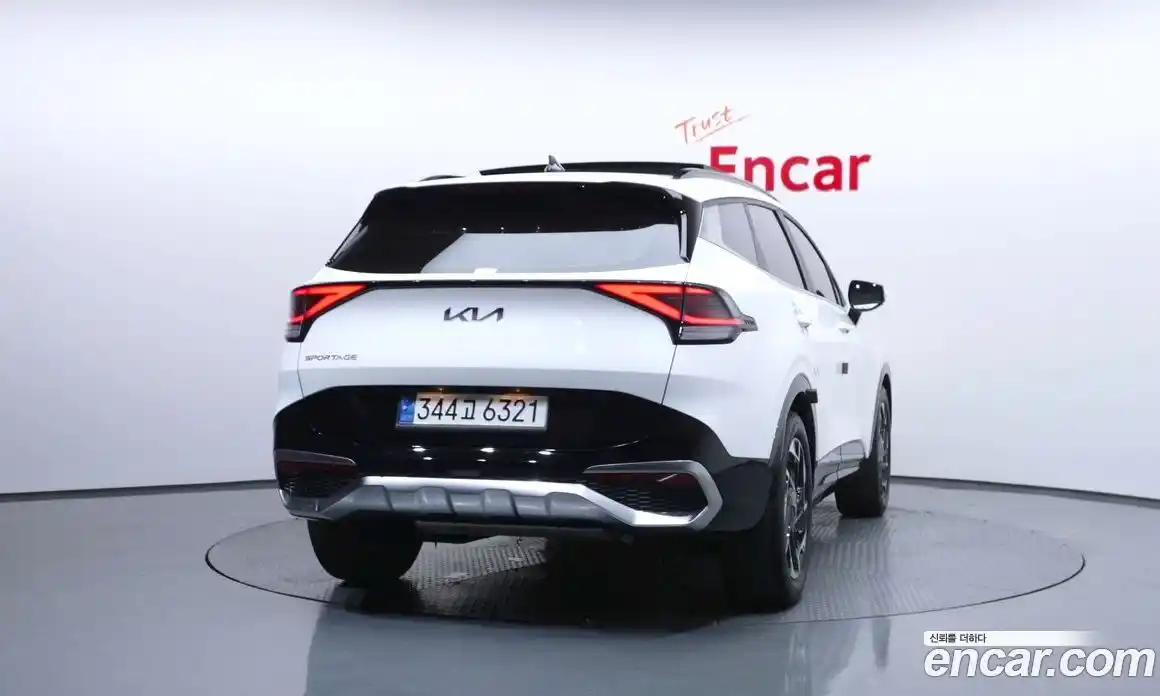 Kia Sportage 2021 1.6 автомат (гидро), фото 4